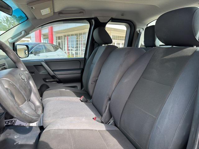 used 2014 Nissan Titan car