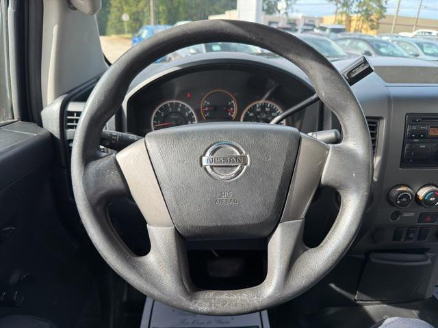 used 2014 Nissan Titan car