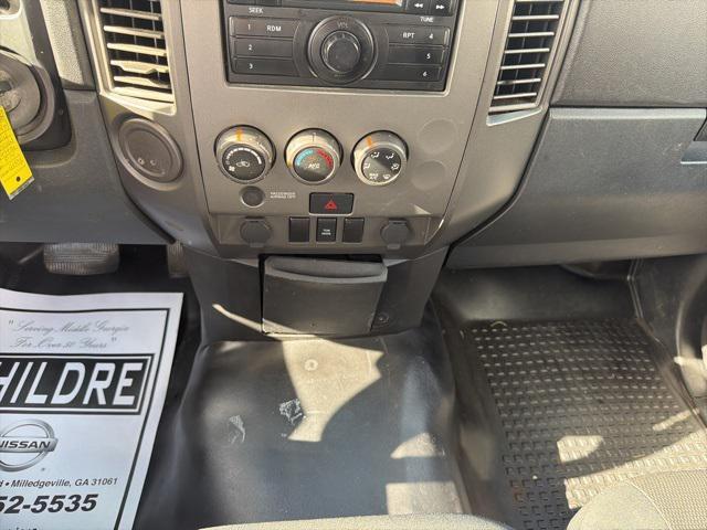 used 2014 Nissan Titan car