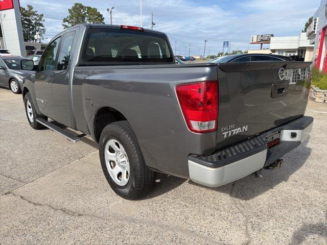used 2014 Nissan Titan car