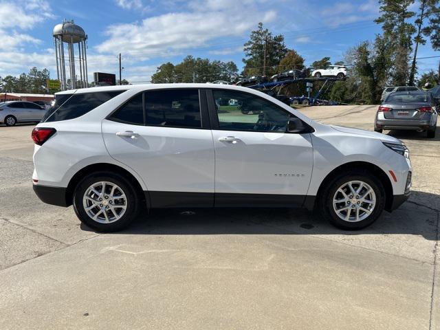 used 2024 Chevrolet Equinox car, priced at $24,989