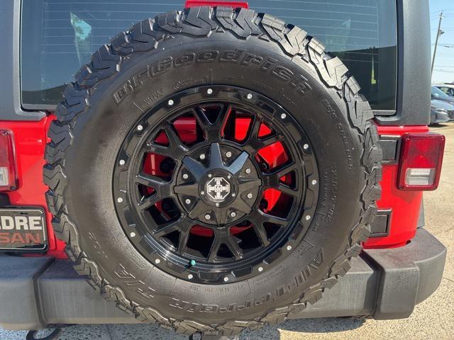 used 2013 Jeep Wrangler car, priced at $13,900
