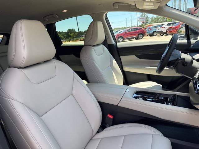 new 2025 Nissan Murano car, priced at $40,673