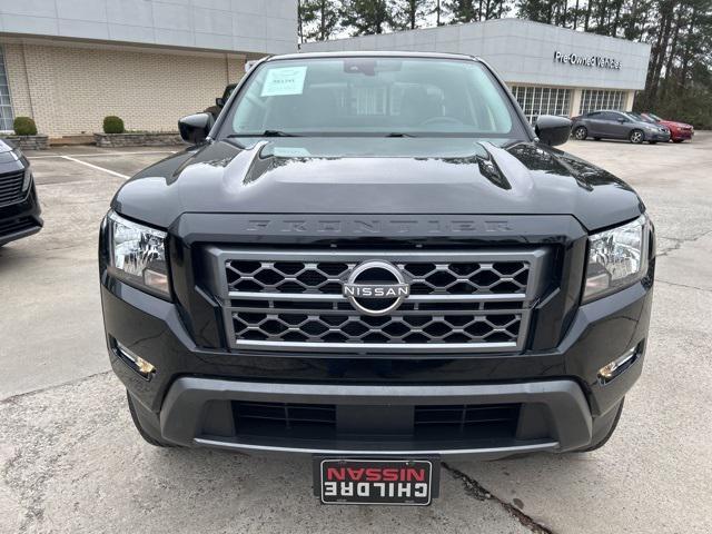 used 2022 Nissan Frontier car, priced at $25,999