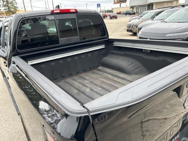 used 2022 Nissan Frontier car, priced at $25,999