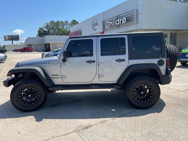 used 2015 Jeep Wrangler Unlimited car, priced at $18,990