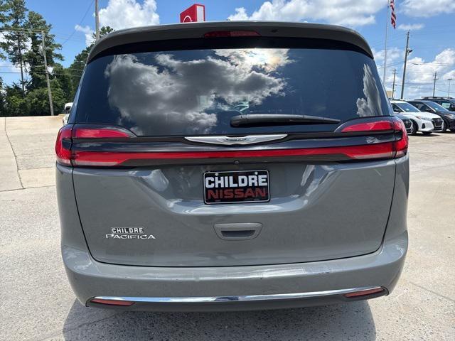 used 2022 Chrysler Pacifica car, priced at $18,532
