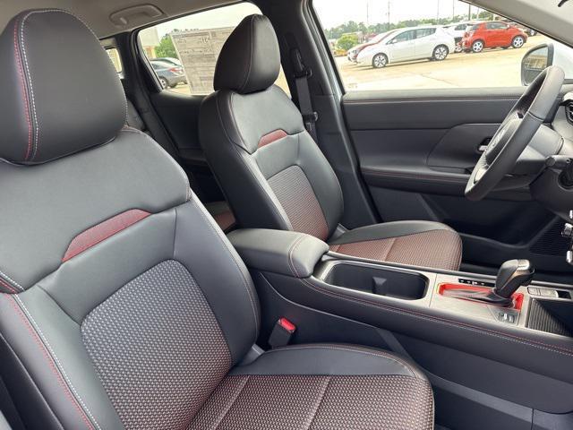 new 2025 Nissan Kicks car, priced at $28,278