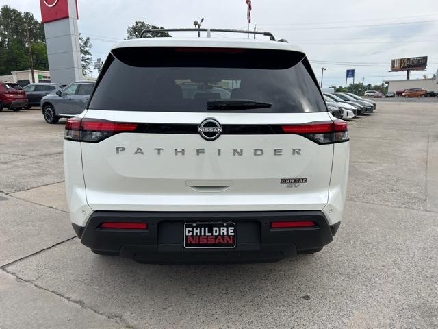 new 2024 Nissan Pathfinder car, priced at $39,221