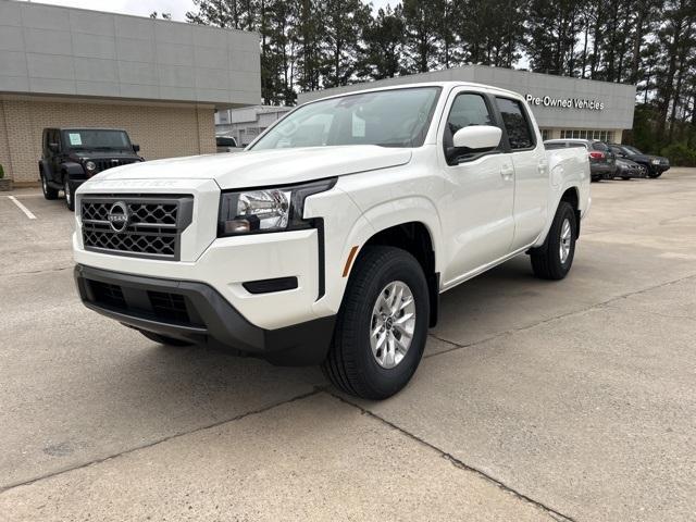 new 2024 Nissan Frontier car, priced at $35,190