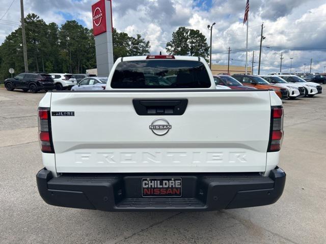 new 2025 Nissan Frontier car, priced at $32,999