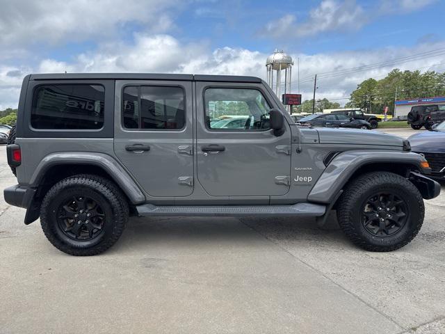 used 2018 Jeep Wrangler Unlimited car, priced at $26,170