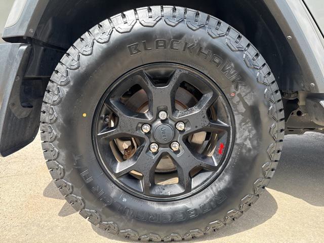 used 2018 Jeep Wrangler Unlimited car, priced at $26,170