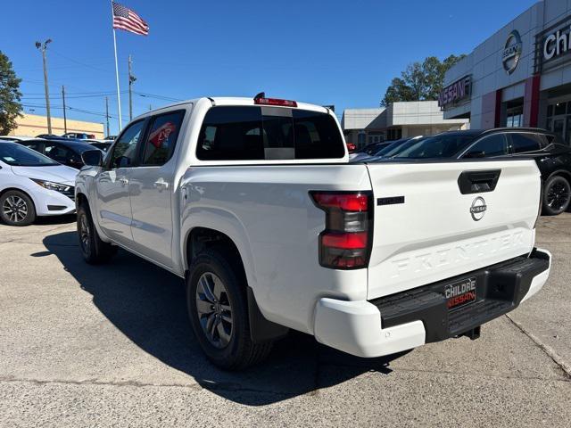 new 2025 Nissan Frontier car, priced at $39,720