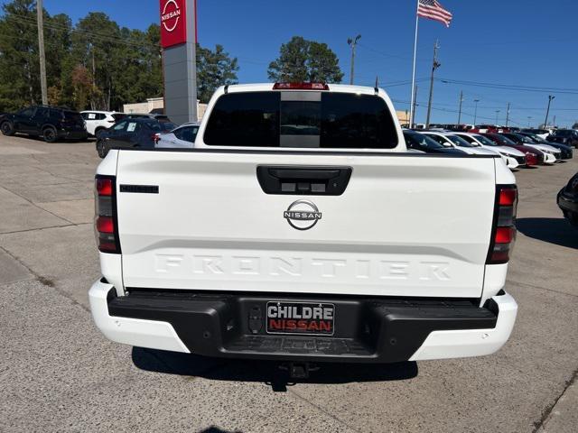 new 2025 Nissan Frontier car, priced at $39,720