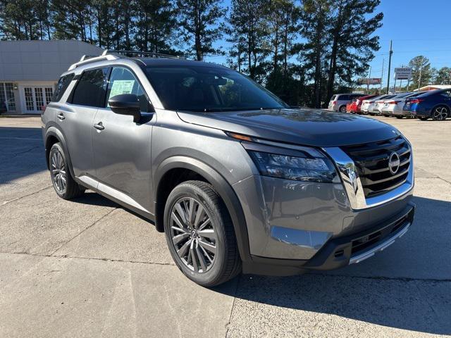 new 2025 Nissan Pathfinder car, priced at $48,600