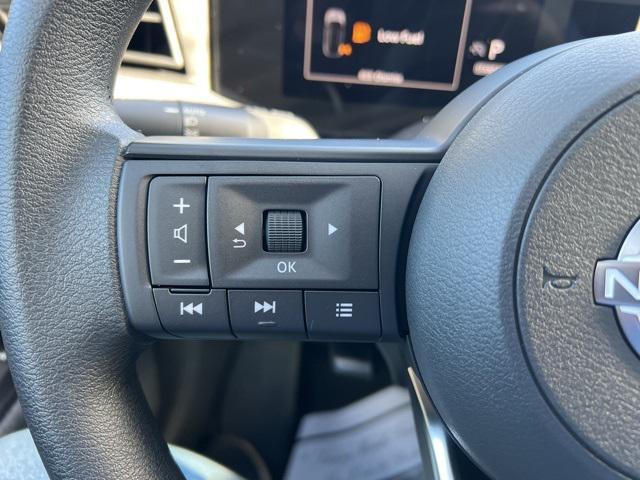 new 2025 Nissan Kicks car, priced at $24,729