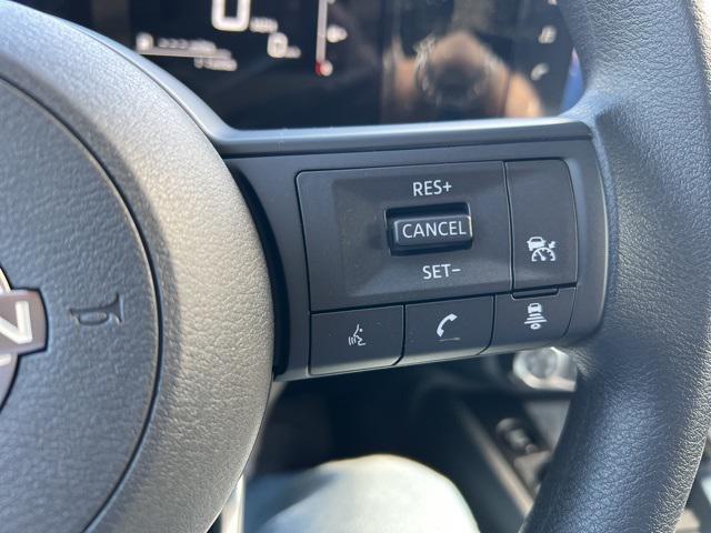 new 2025 Nissan Kicks car, priced at $24,729