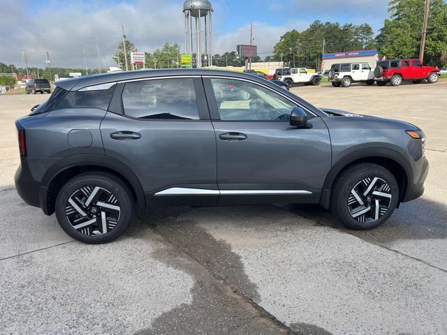 new 2025 Nissan Kicks car, priced at $24,729