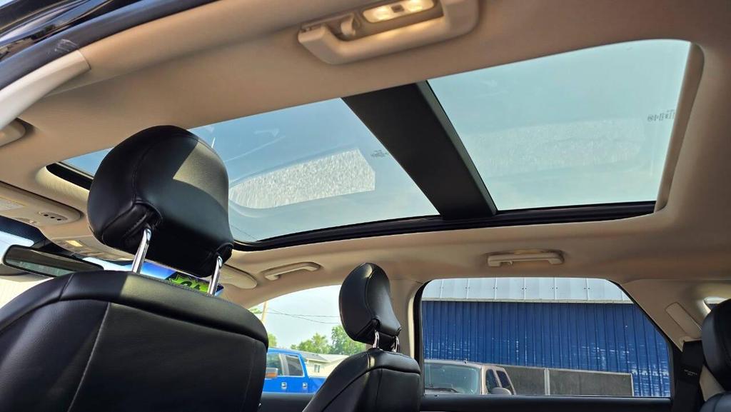used 2018 Ford Edge car, priced at $13,900