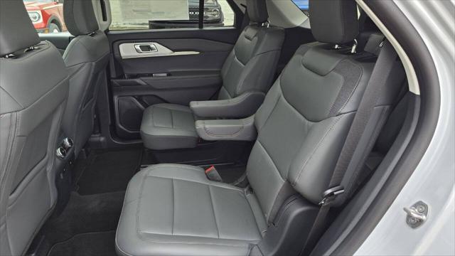 new 2025 Ford Explorer car, priced at $48,264