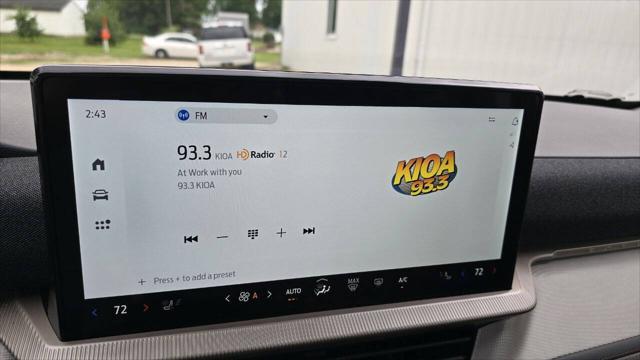 new 2025 Ford Explorer car, priced at $48,264