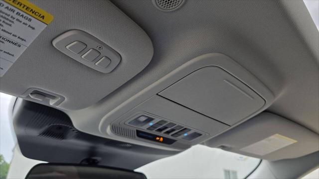 new 2025 Ford Explorer car, priced at $48,264