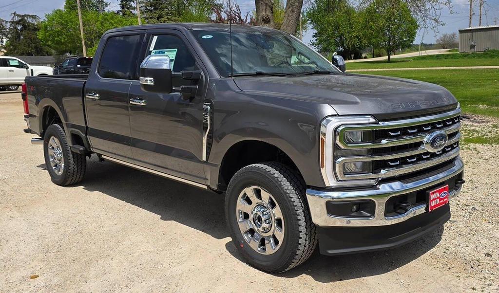 new 2025 Ford F-250 car, priced at $74,800