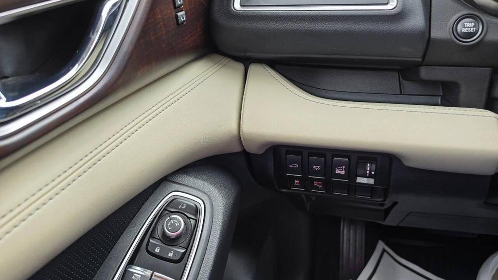 used 2022 Subaru Ascent car, priced at $30,800