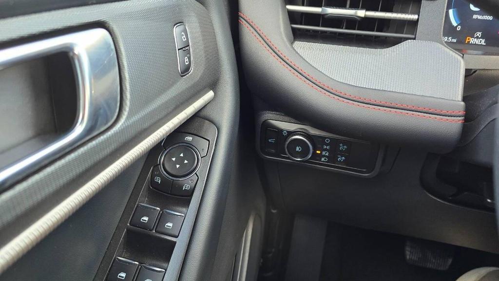 used 2025 Ford Explorer car, priced at $41,200