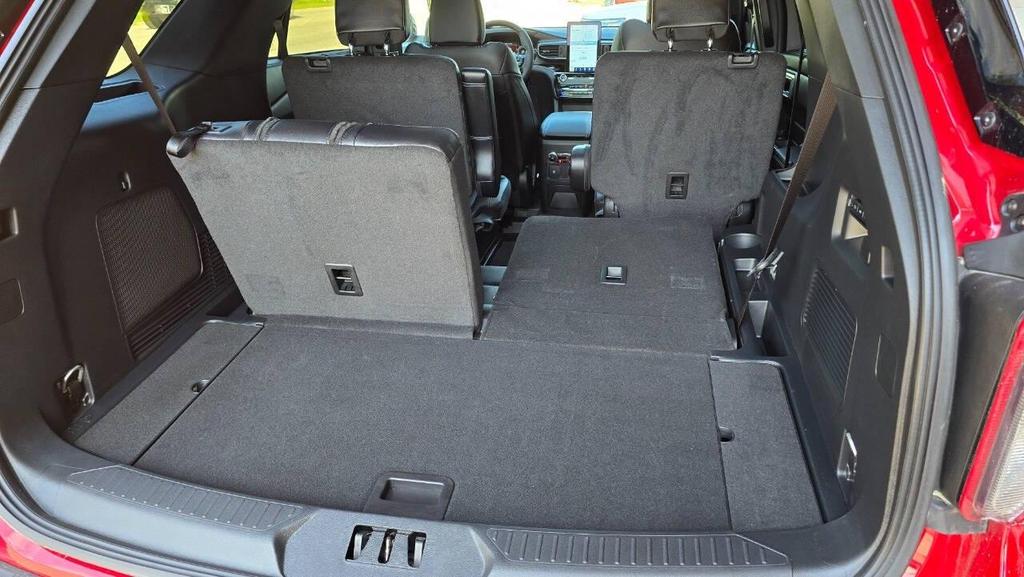 used 2023 Ford Explorer car, priced at $45,850
