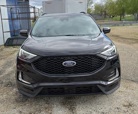 used 2022 Ford Edge car, priced at $34,000
