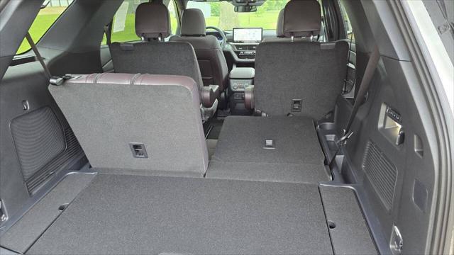 new 2025 Ford Explorer car, priced at $56,539
