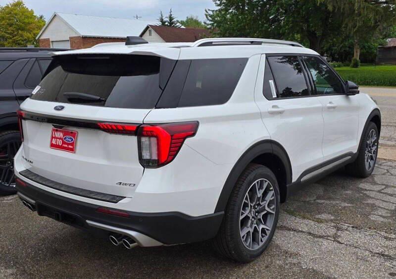 new 2025 Ford Explorer car, priced at $61,105
