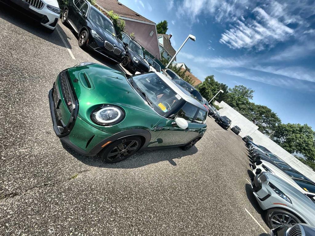 used 2023 MINI Hardtop car, priced at $27,943