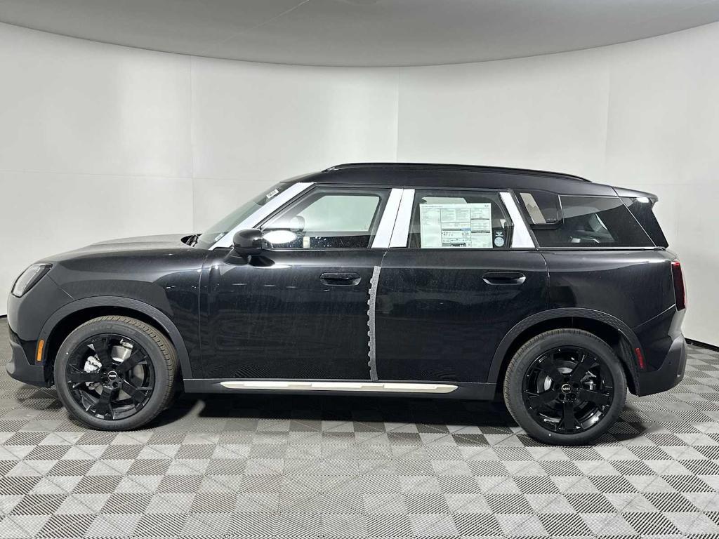 new 2025 MINI Countryman car, priced at $41,925