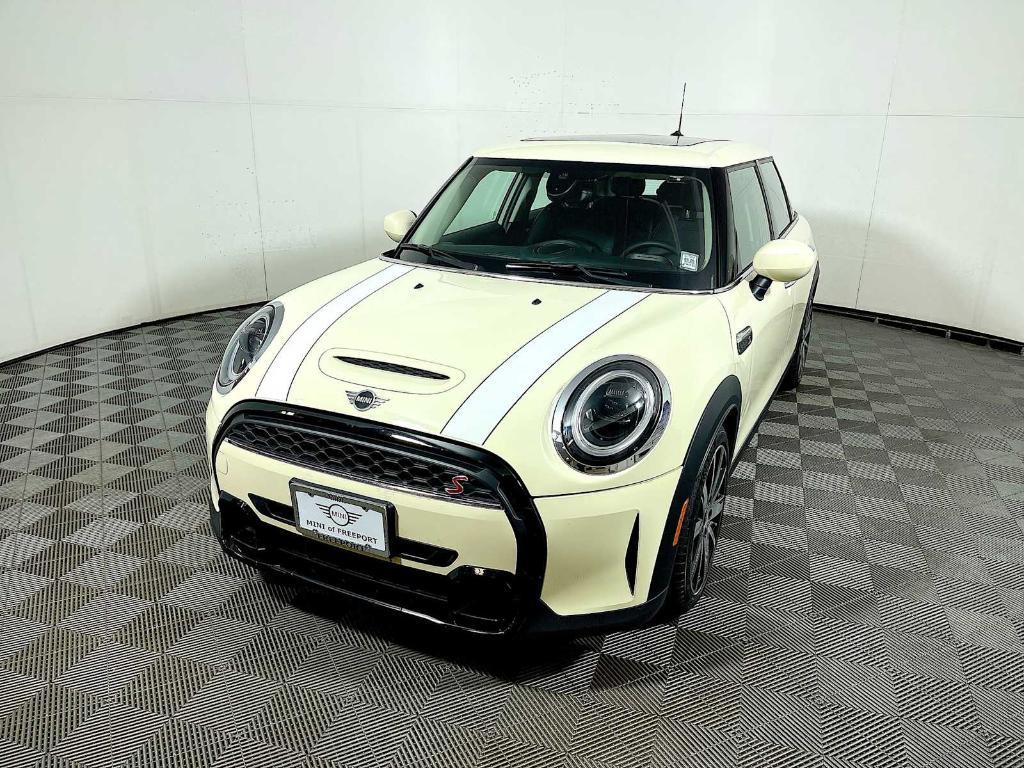 used 2023 MINI Hardtop car, priced at $26,993