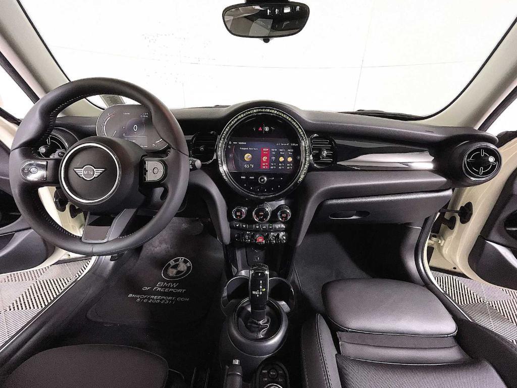 used 2023 MINI Hardtop car, priced at $26,993
