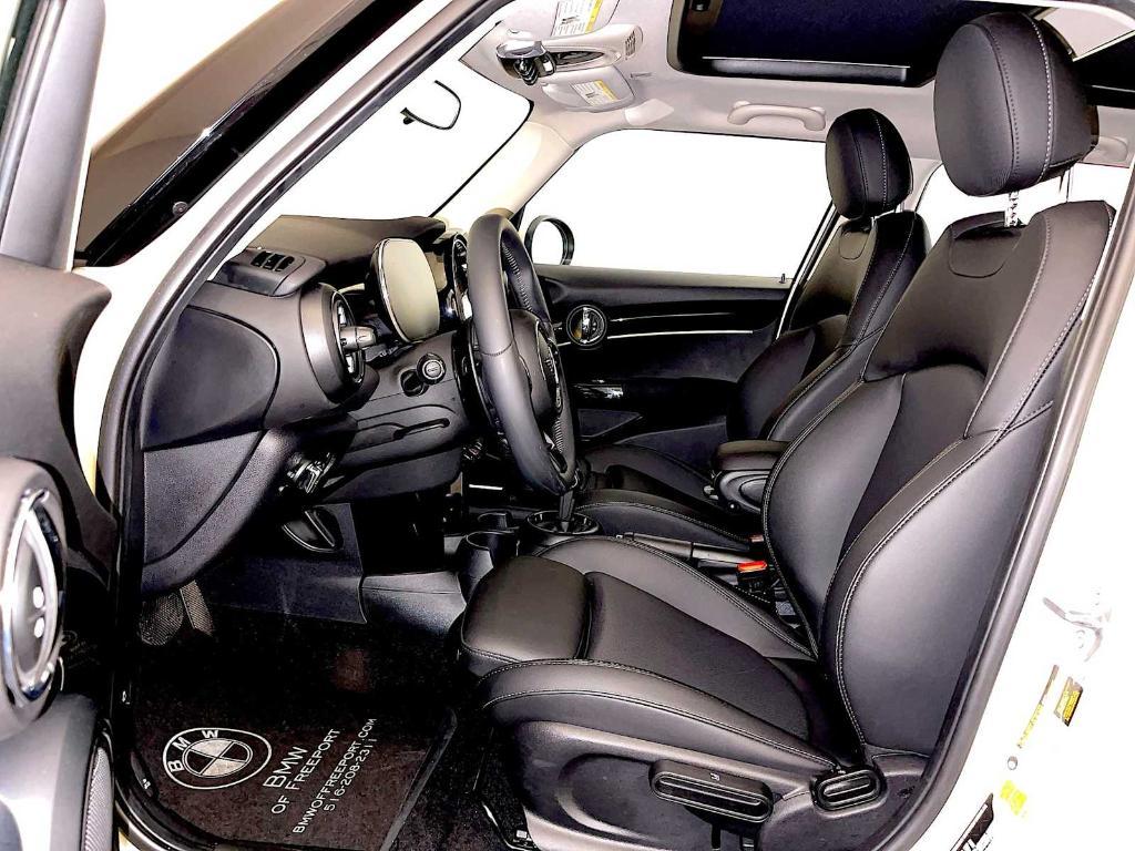 used 2023 MINI Hardtop car, priced at $26,993