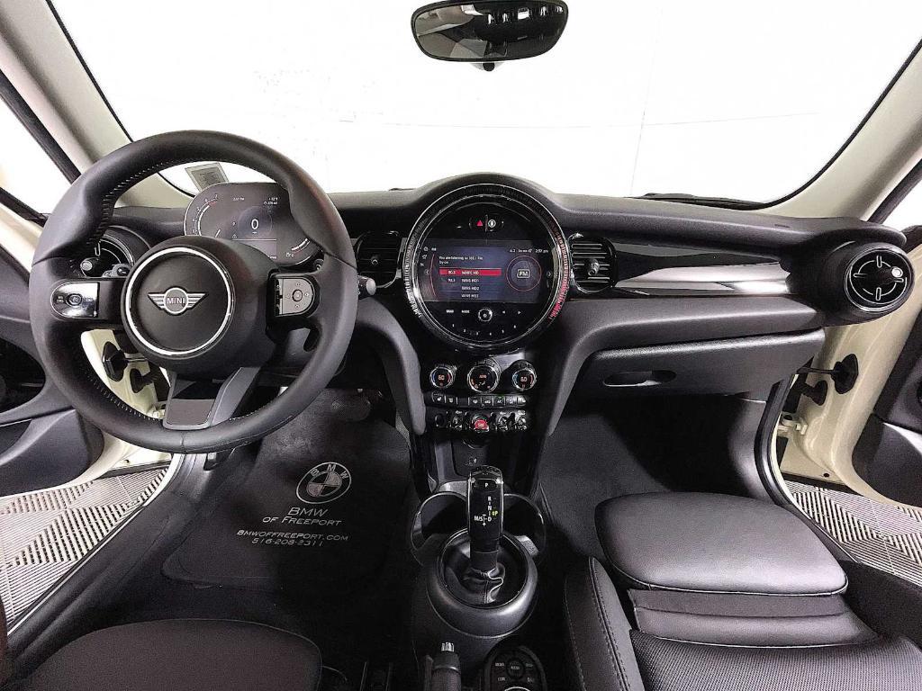 used 2023 MINI Hardtop car, priced at $26,993