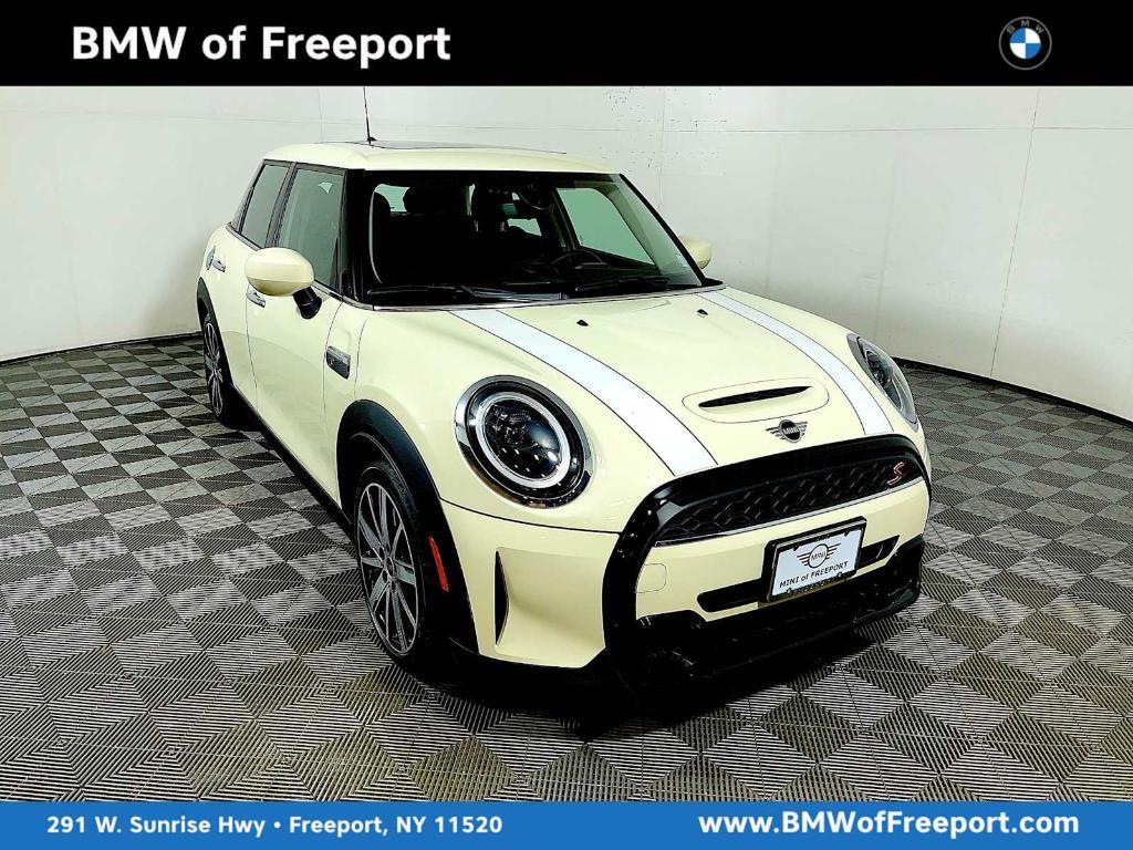 used 2023 MINI Hardtop car, priced at $27,993