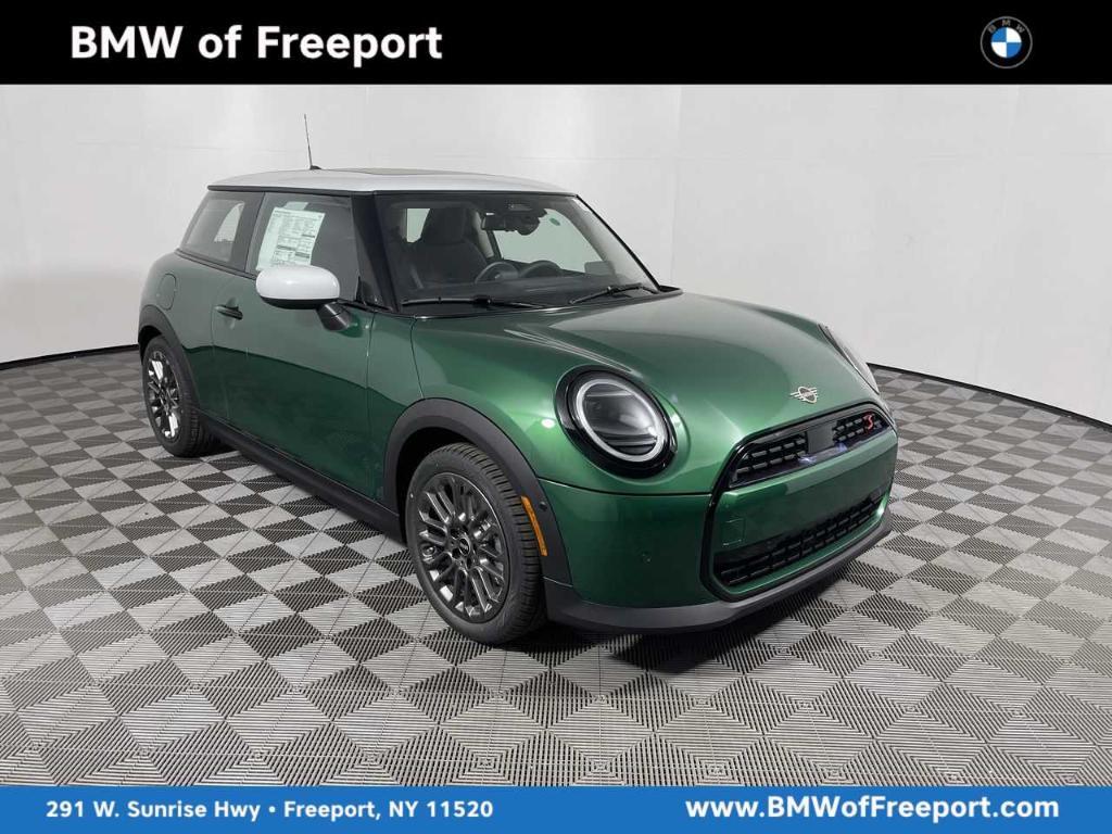 new 2025 MINI Hardtop car, priced at $35,895