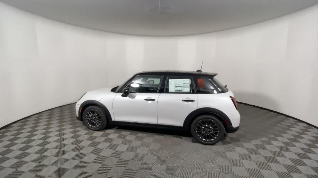 new 2025 MINI Hardtop car, priced at $37,595