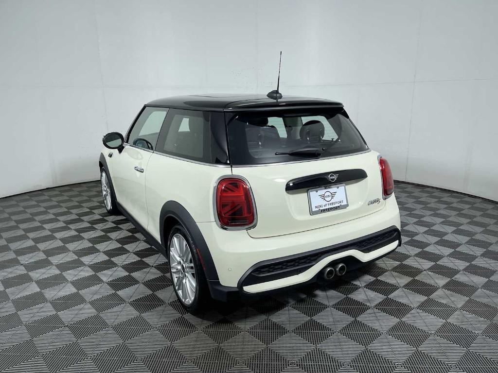 used 2023 MINI Hardtop car, priced at $26,843