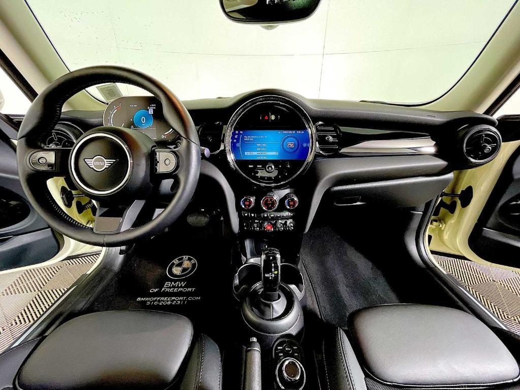 used 2023 MINI Hardtop car, priced at $26,843