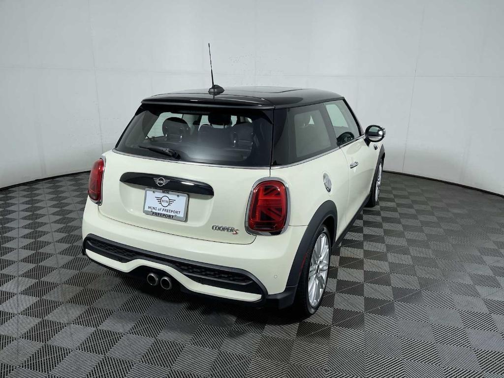 used 2023 MINI Hardtop car, priced at $26,843