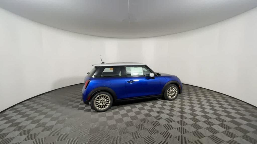 new 2025 MINI Hardtop car, priced at $38,295