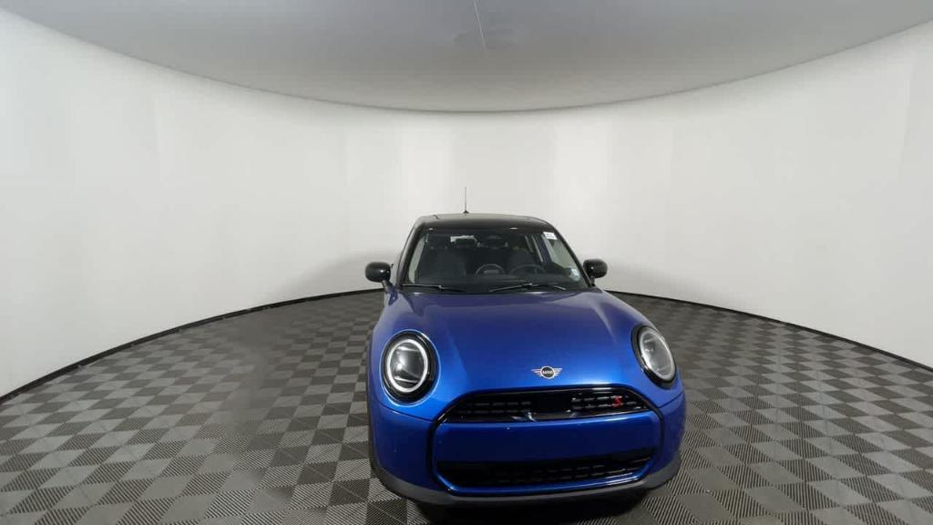 new 2025 MINI Hardtop car, priced at $37,745