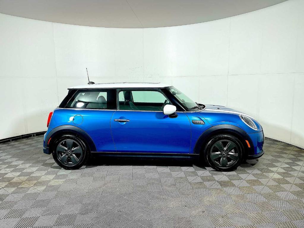 used 2022 MINI Hardtop car, priced at $24,493