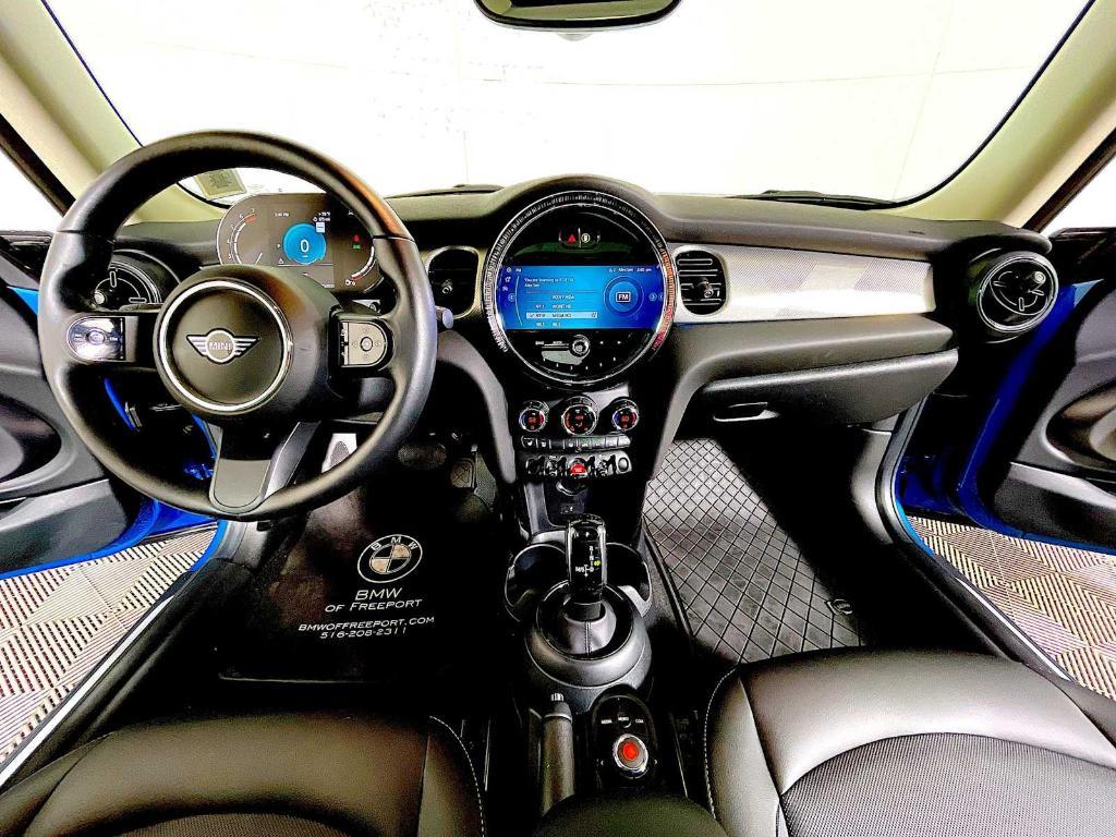 used 2022 MINI Hardtop car, priced at $24,493